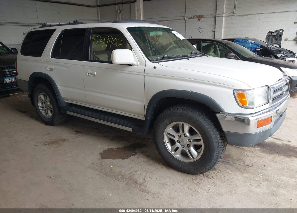 1996 TOYOTA 4RUNNER SR5 VIN: JT3GN86R0T0010928