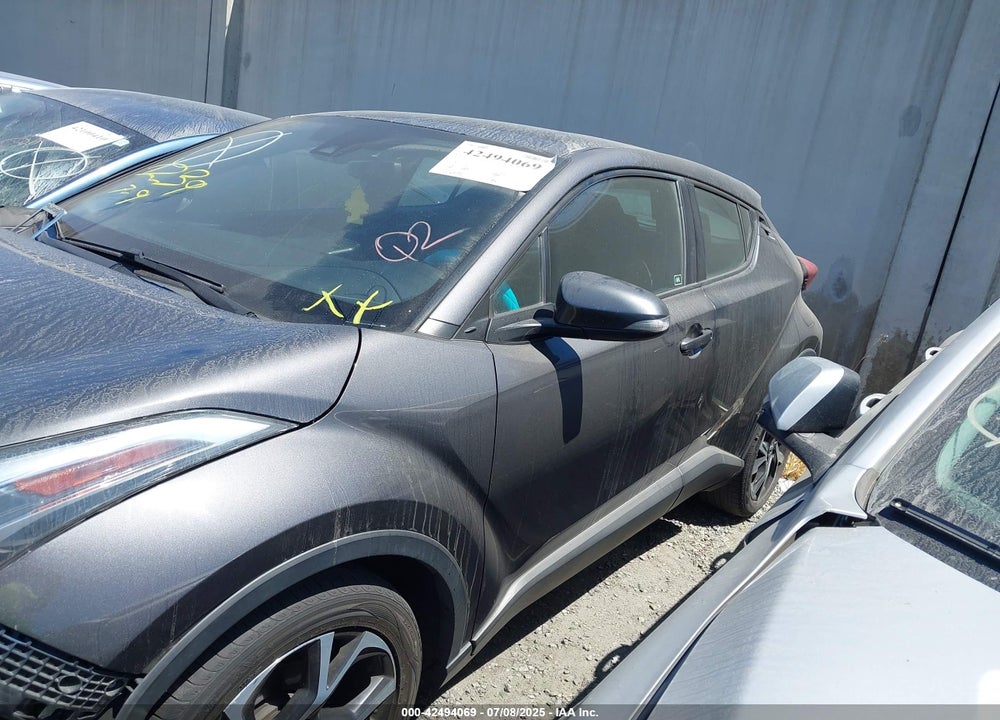 2018 TOYOTA C-HR VIN: NMTKHMBX5JR033740