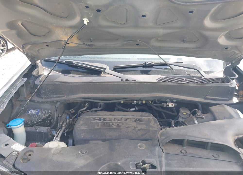 2011 HONDA PILOT VIN: 5FNYF4H48BB046017