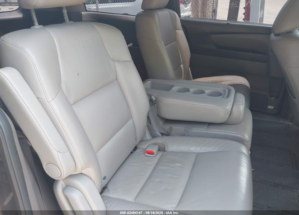 2016 HONDA ODYSSEY EX VIN: 5FNRL5H40GB081970