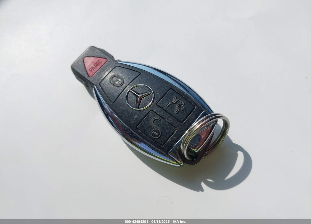 2007 MERCEDES-BENZ S 550 VIN: WDDNG71X87A038317