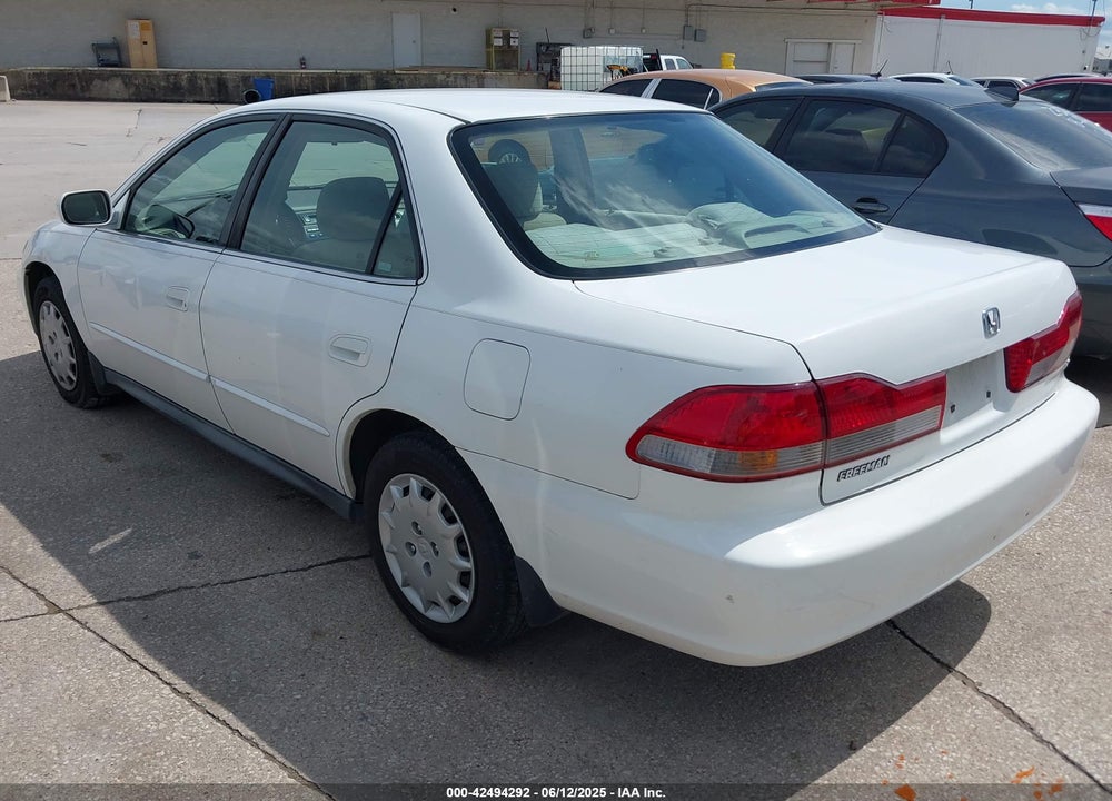 2002 HONDA ACCORD 2.3 LX VIN: 1HGCG56482A067556