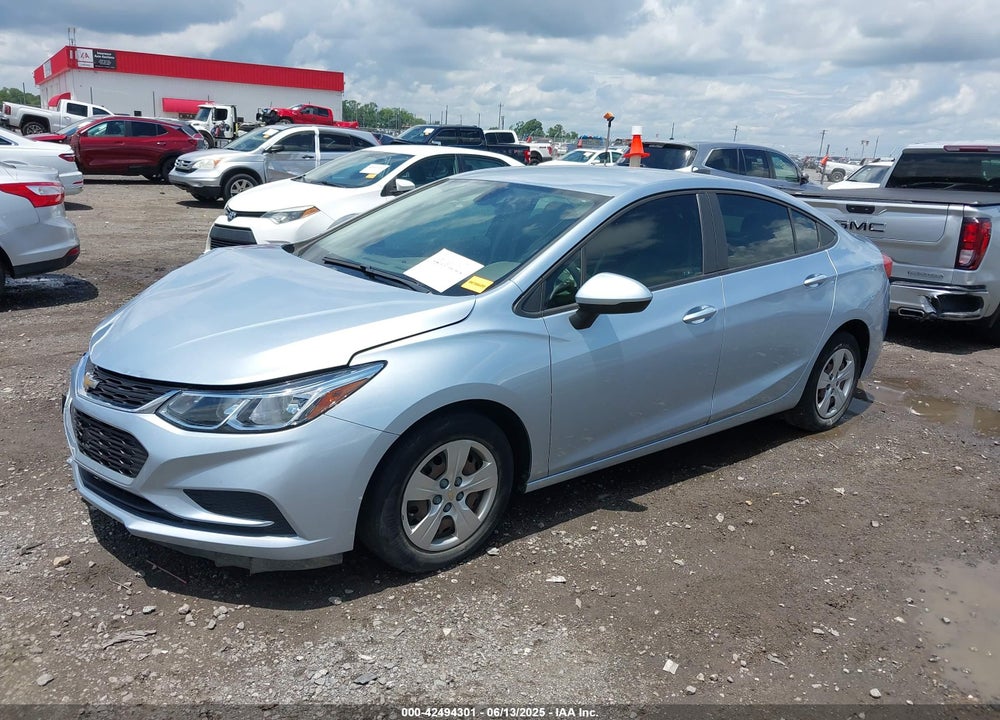 2018 CHEVROLET CRUZE VIN: 1G1BC5SM1J7121943