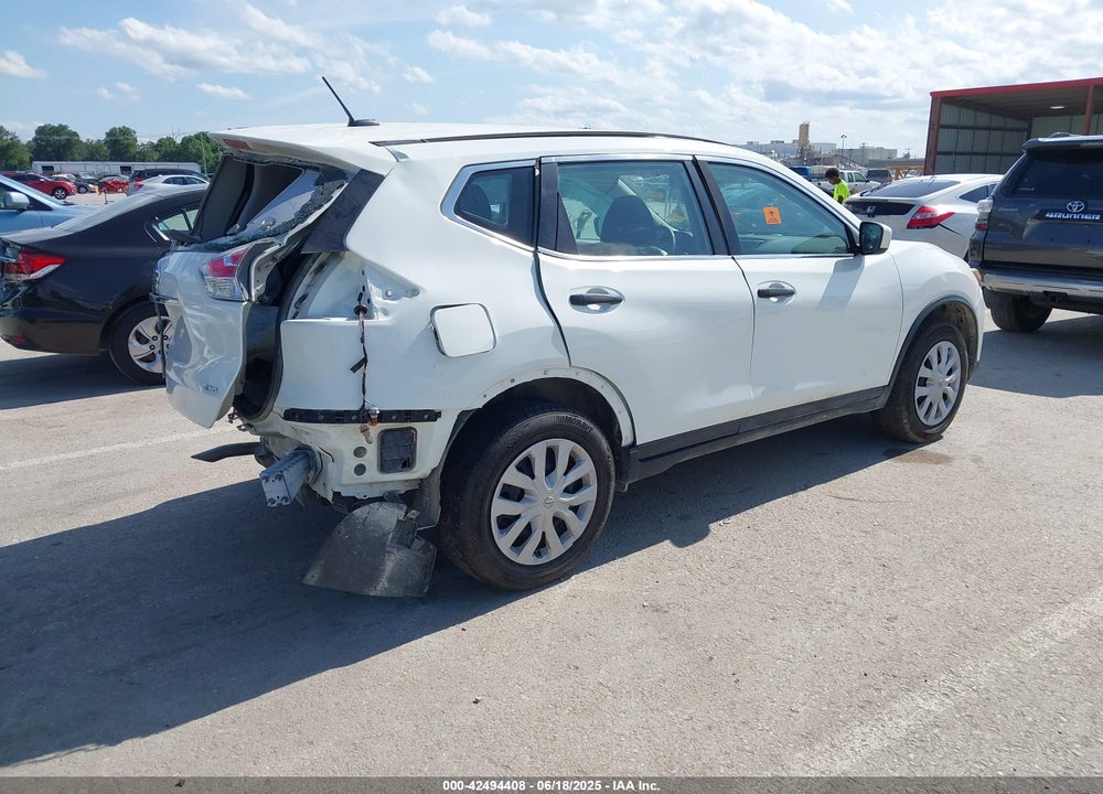 2016 NISSAN ROGUE VIN: 5N1AT2MV8GC821381