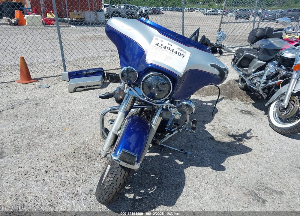 2006 HARLEY-DAVIDSON FLHTCUI VIN: 1HD1FCW196Y626207