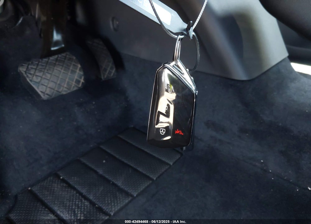 2024 VOLKSWAGEN ID.4 VIN: 1V2CRPE88RC005208