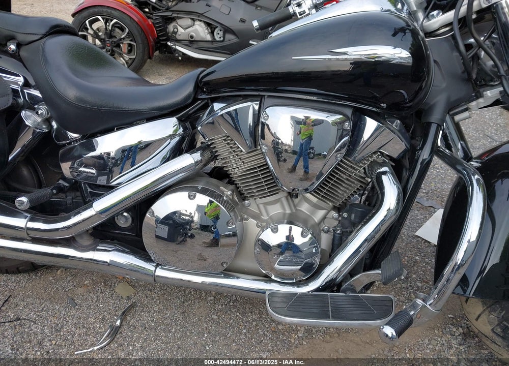 2008 HONDA VTX1300 VIN: 1HFSC52T58A500686