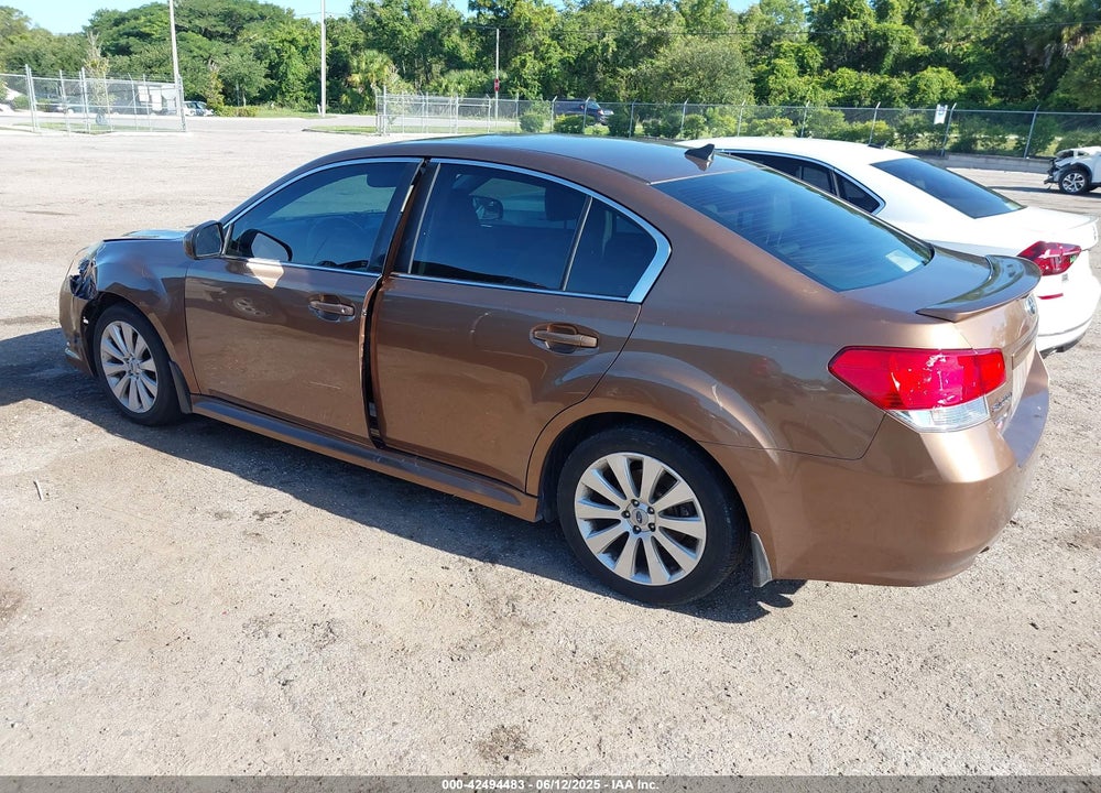 2011 SUBARU LEGACY 2.5I LIMITED VIN: 4S3BMCL61B3264425