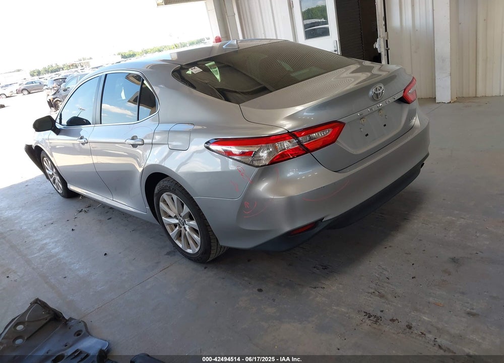 2020 TOYOTA CAMRY VIN: 4T1C11AK6LU956883