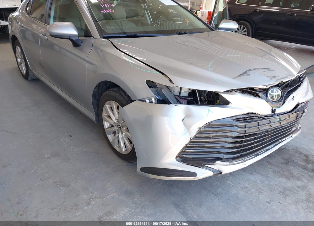 2020 TOYOTA CAMRY VIN: 4T1C11AK6LU956883