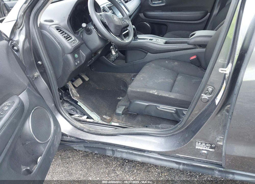 2018 HONDA HR-V VIN: 3CZRU6H55JM719591
