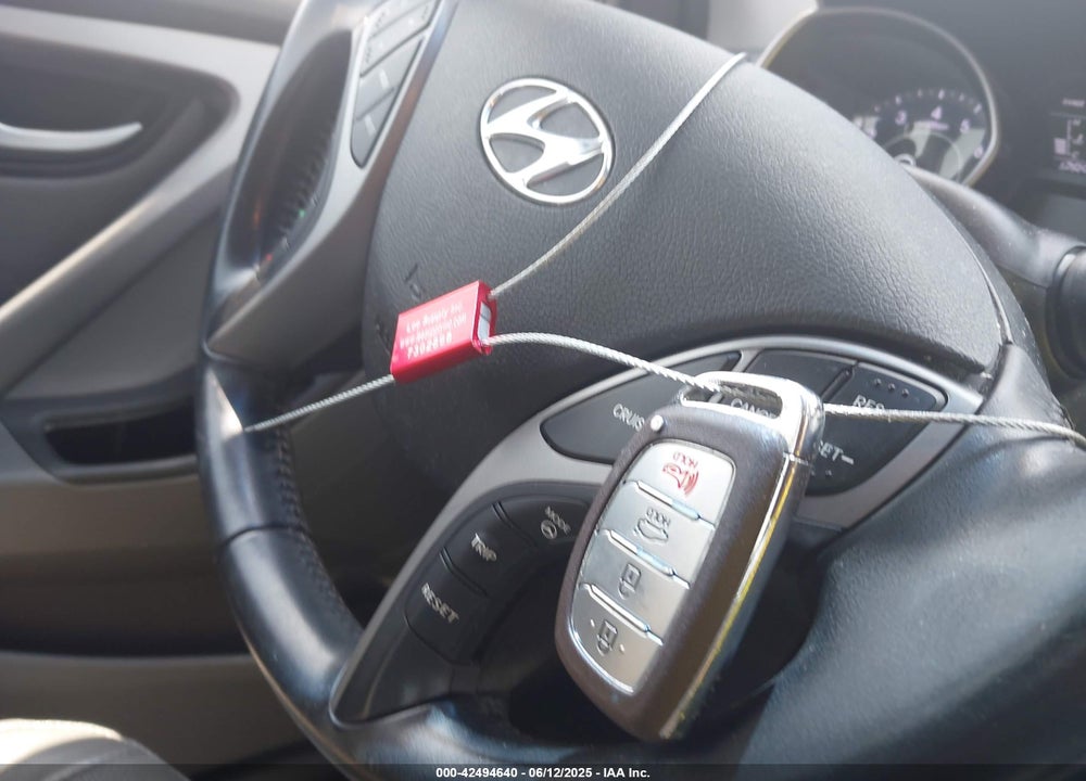 2015 HYUNDAI ELANTRA LIMITED VIN: 5NPDH4AE2FH581248