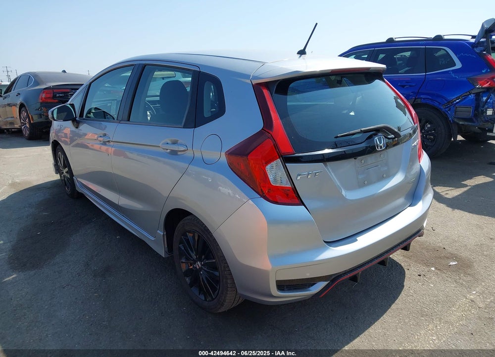 2018 HONDA FIT VIN: 3HGGK5H60JM718212