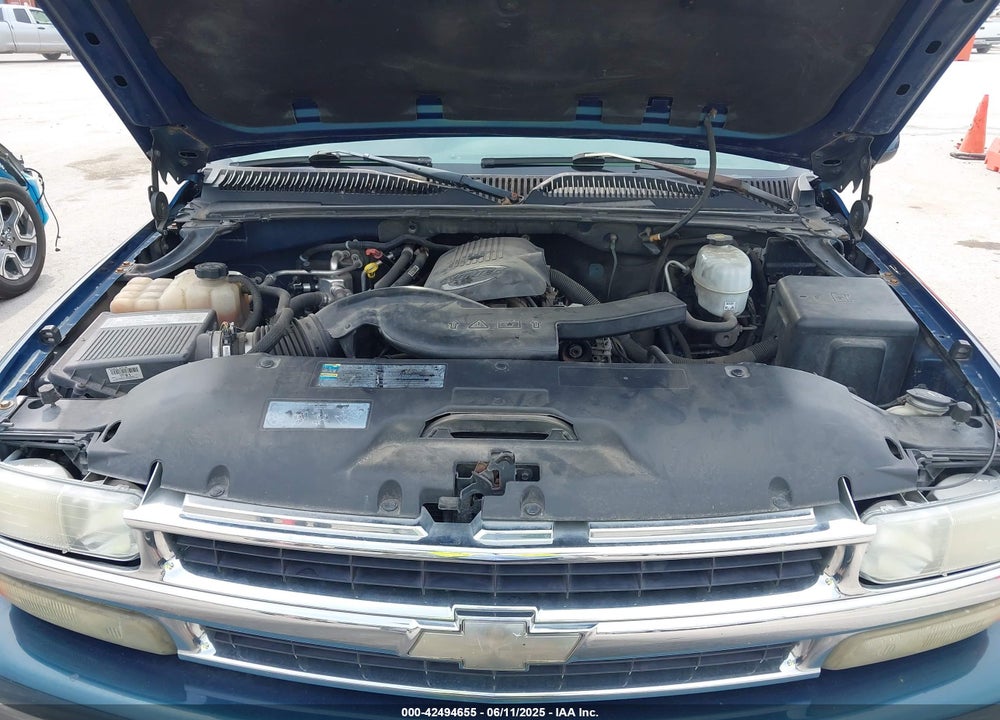 2005 CHEVROLET SUBURBAN 1500 LT VIN: 3GNEC16Z55G229986