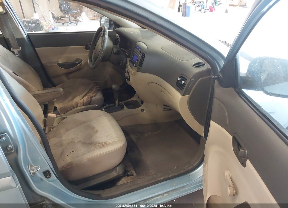 2010 HYUNDAI ACCENT VIN: KMHCN4AC7AU527280