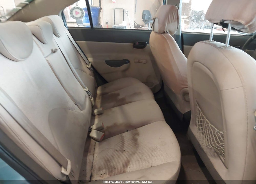 2010 HYUNDAI ACCENT VIN: KMHCN4AC7AU527280