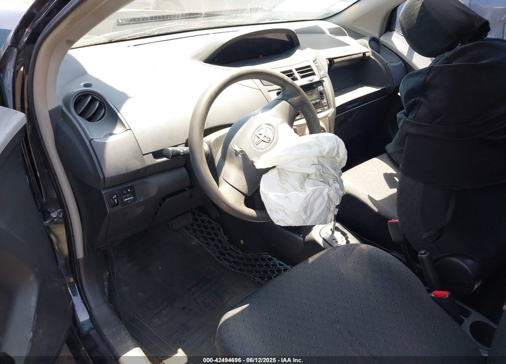 2011 TOYOTA YARIS VIN: JTDJT4K36B5334761