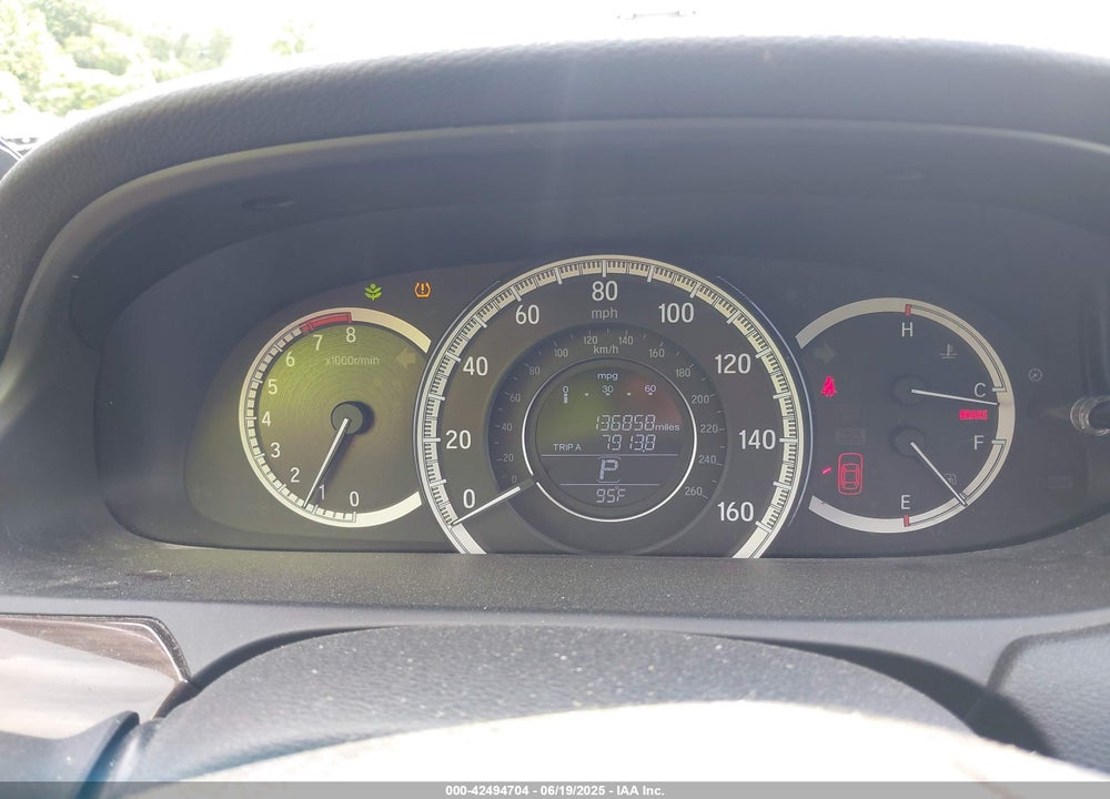 2017 HONDA ACCORD VIN: 1HGCR2F7XHA105719