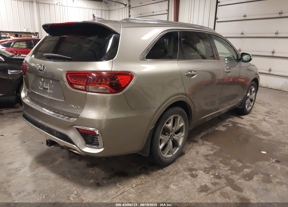 2019 KIA SORENTO VIN: 5XYPKDA57KG525970