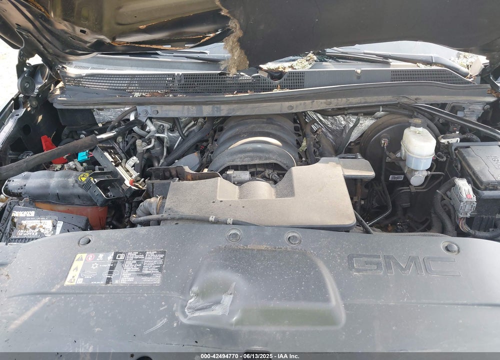 2018 GMC YUKON XL VIN: 1GKS2HKJXJR107534