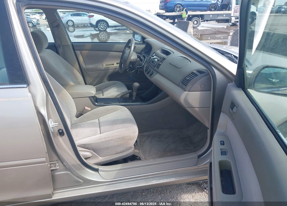 2003 TOYOTA CAMRY LE VIN: 4T1BE32K03U651373