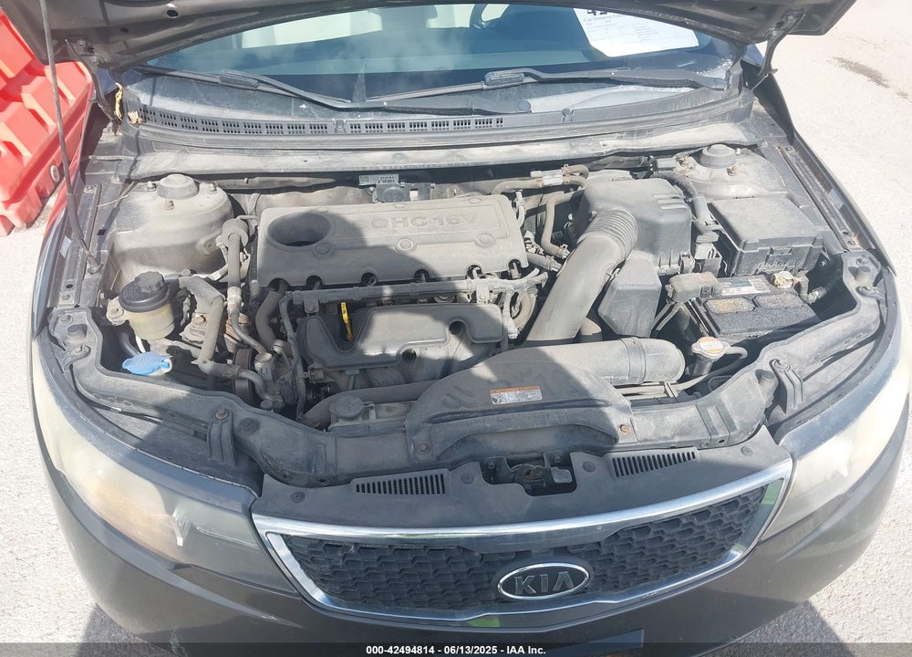 2011 KIA FORTE VIN: KNAFU4A27B5435221