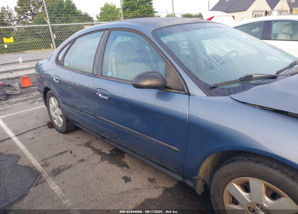2001 FORD TAURUS LX VIN: 1FAFP52U01A177636
