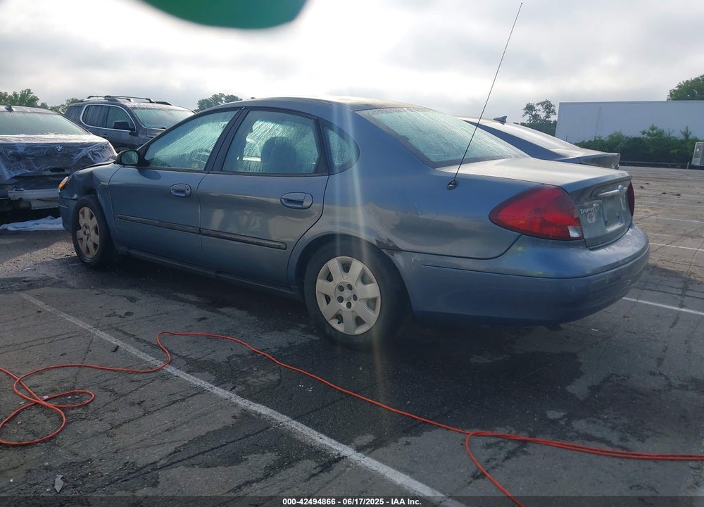 2001 FORD TAURUS LX VIN: 1FAFP52U01A177636