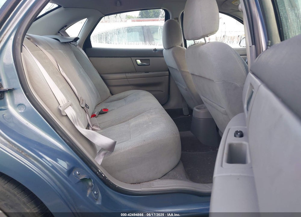 2001 FORD TAURUS LX VIN: 1FAFP52U01A177636