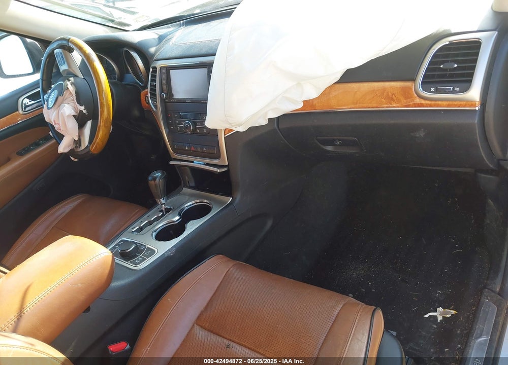 2011 JEEP GRAND CHEROKEE VIN: 1J4RR6GG1BC744785