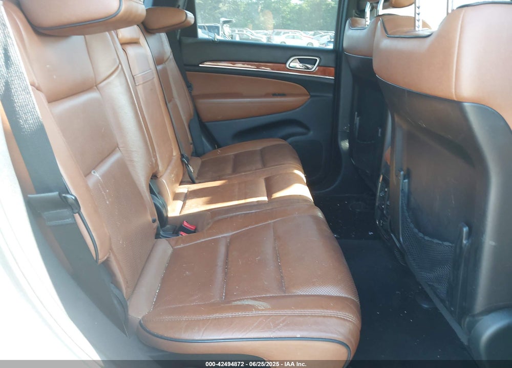 2011 JEEP GRAND CHEROKEE VIN: 1J4RR6GG1BC744785