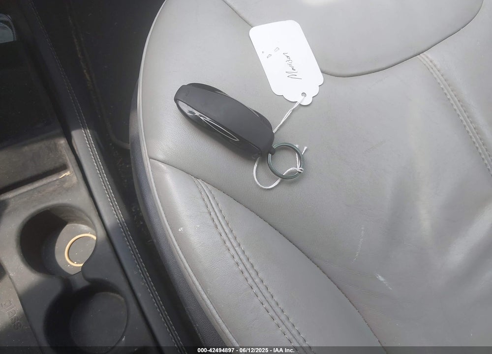 2013 TESLA MODEL S VIN: 5YJSA1CP1DFP21827