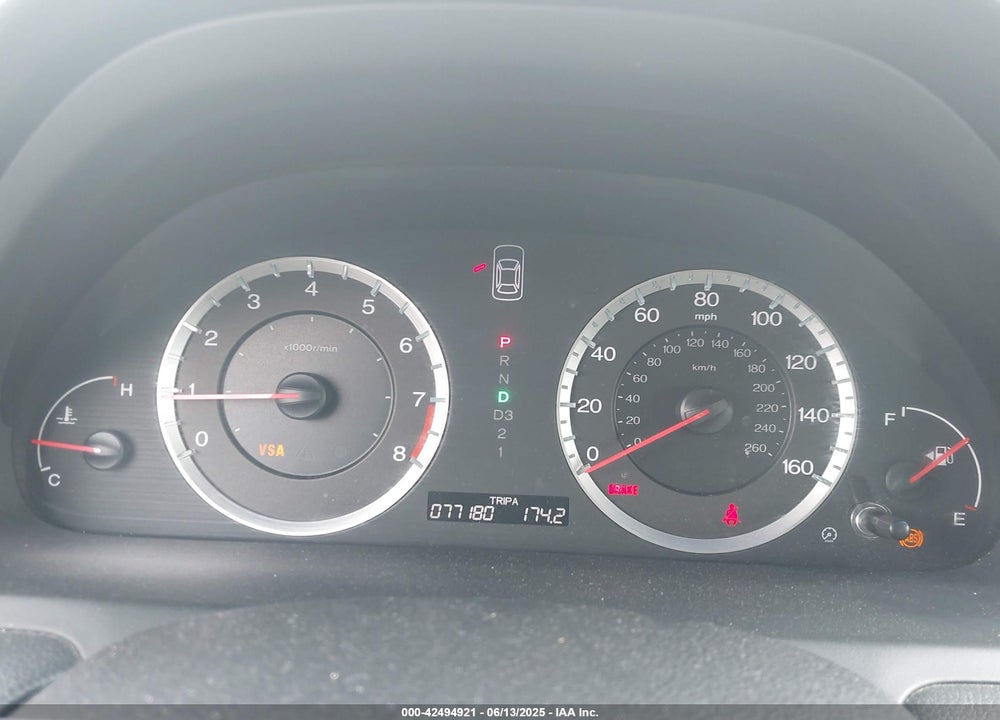 2008 HONDA ACCORD VIN: 1HGCS12888A006233