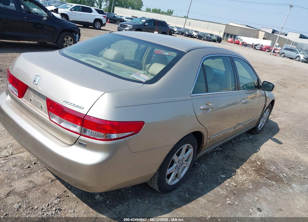 2003 HONDA ACCORD 3.0 EX VIN: 1HGCM66533A021464