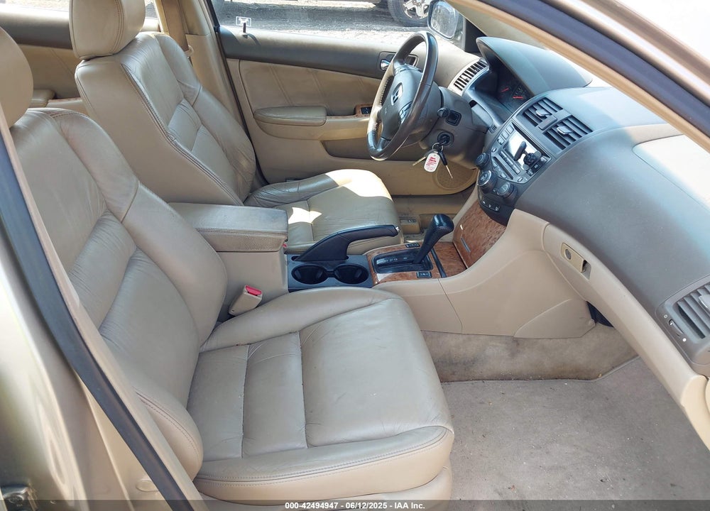 2003 HONDA ACCORD 3.0 EX VIN: 1HGCM66533A021464