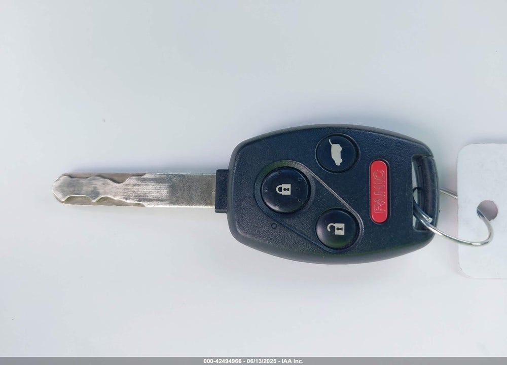 2011 HONDA PILOT VIN: 5FNYF4H5XBB057819