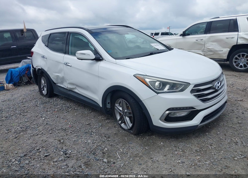 2017 HYUNDAI SANTA FE SPORT 2.4L VIN: 5XYZU3LB3HG464738