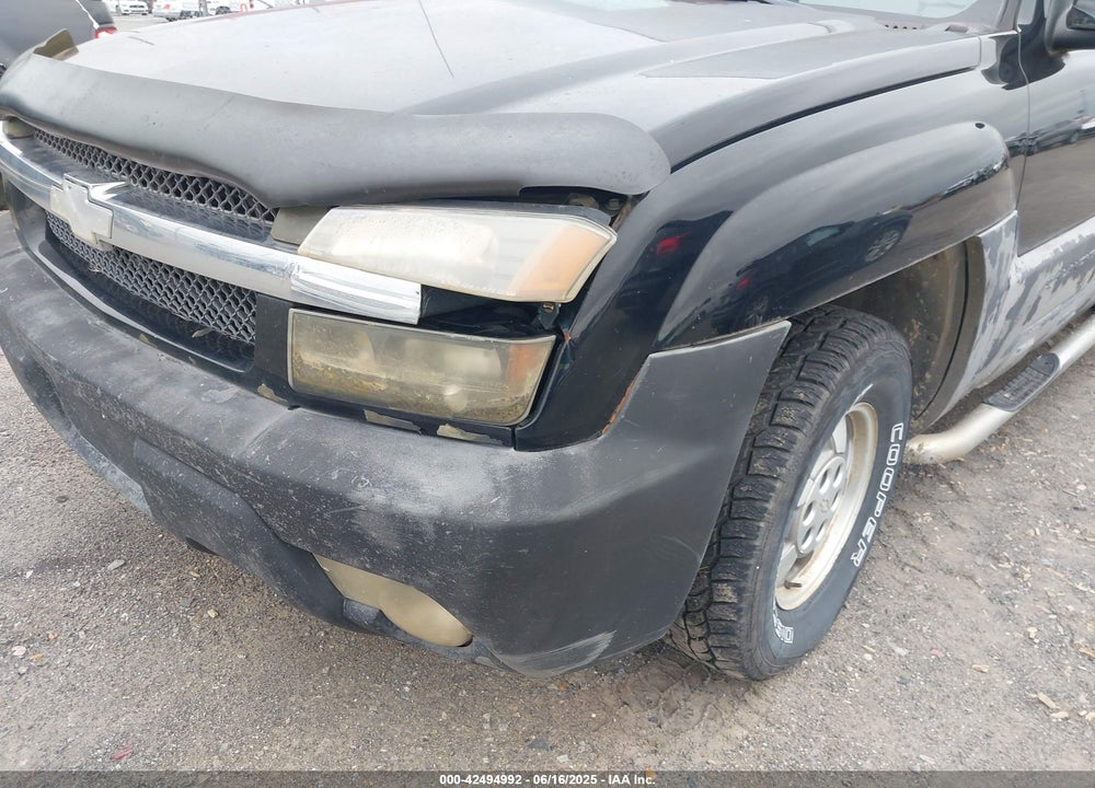 2002 CHEVROLET AVALANCHE VIN: 3GNEK13T02G104361