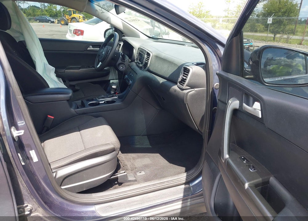 2018 KIA SPORTAGE VIN: KNDPM3AC1J7448642