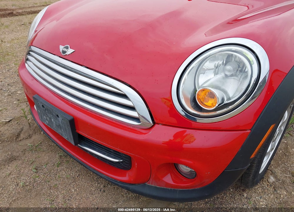 2013 MINI HARDTOP VIN: WMWSU3C55DT547093