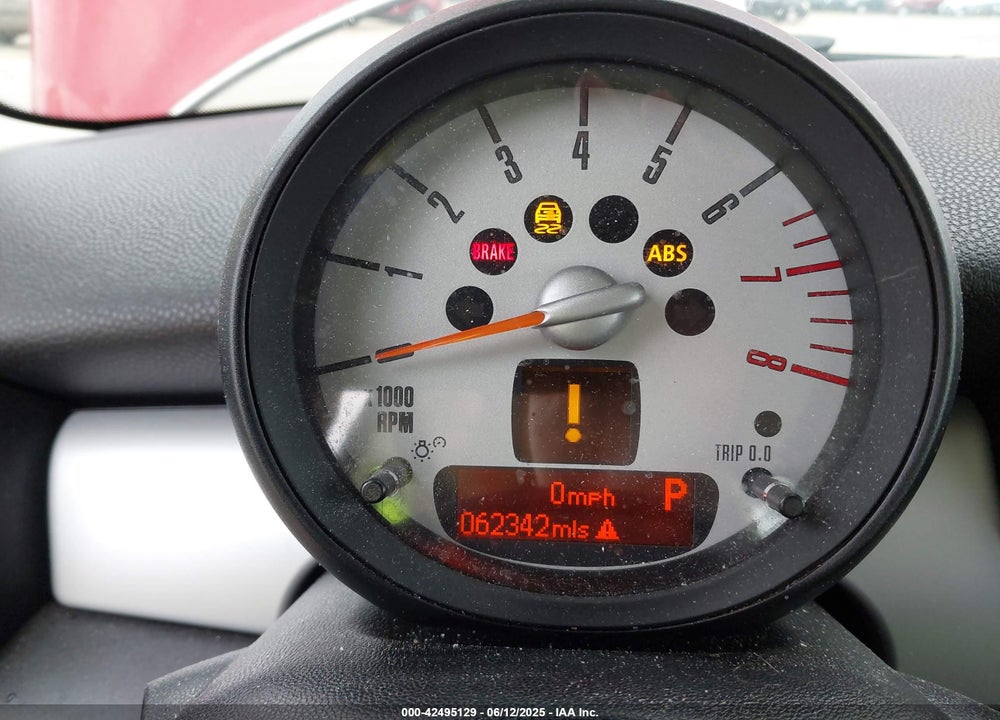 2013 MINI HARDTOP VIN: WMWSU3C55DT547093