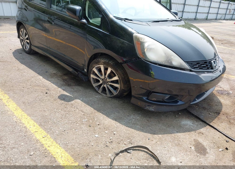 2012 HONDA FIT VIN: JHMGE8H50CC000757