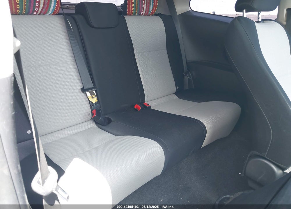 2012 TOYOTA YARIS LE VIN: JTDJTUD34CD507374