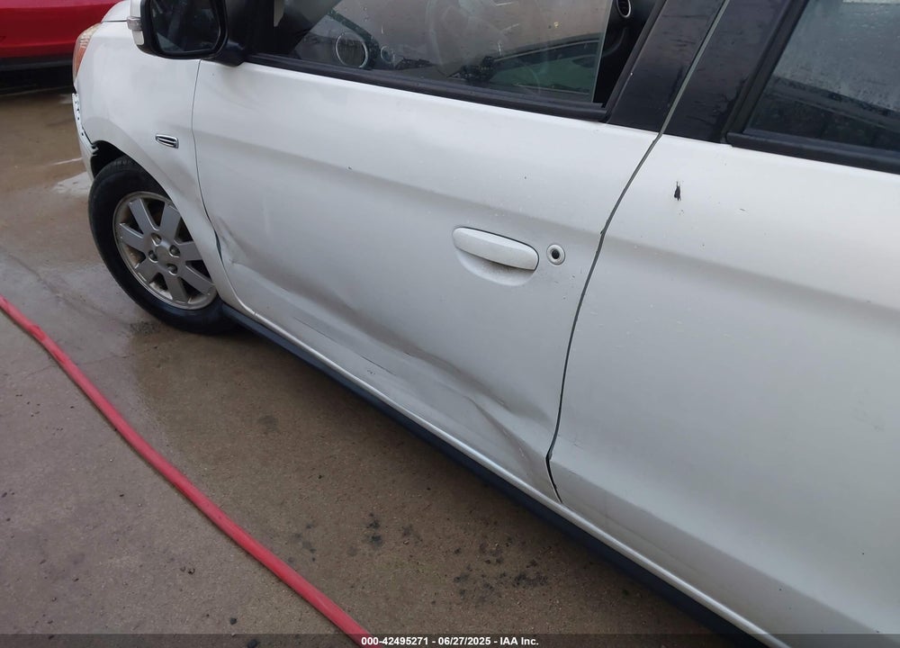 2015 MITSUBISHI MIRAGE ES VIN: ML32A4HJ9FH060897