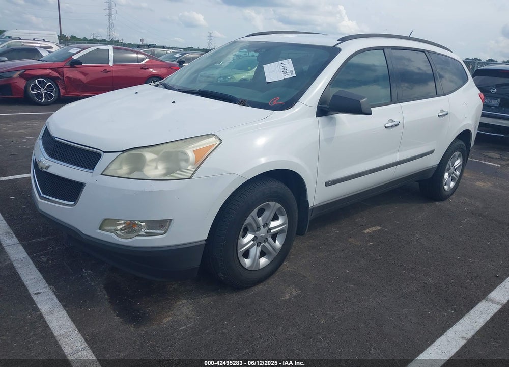 2010 CHEVROLET TRAVERSE LS VIN: 1GNLREED5AS116206
