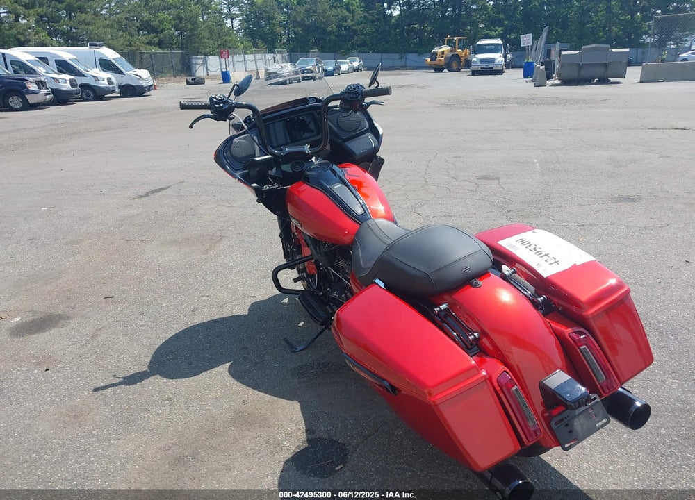 2024 HARLEY-DAVIDSON FLTRX VIN: 1HD1KH71XRB613416
