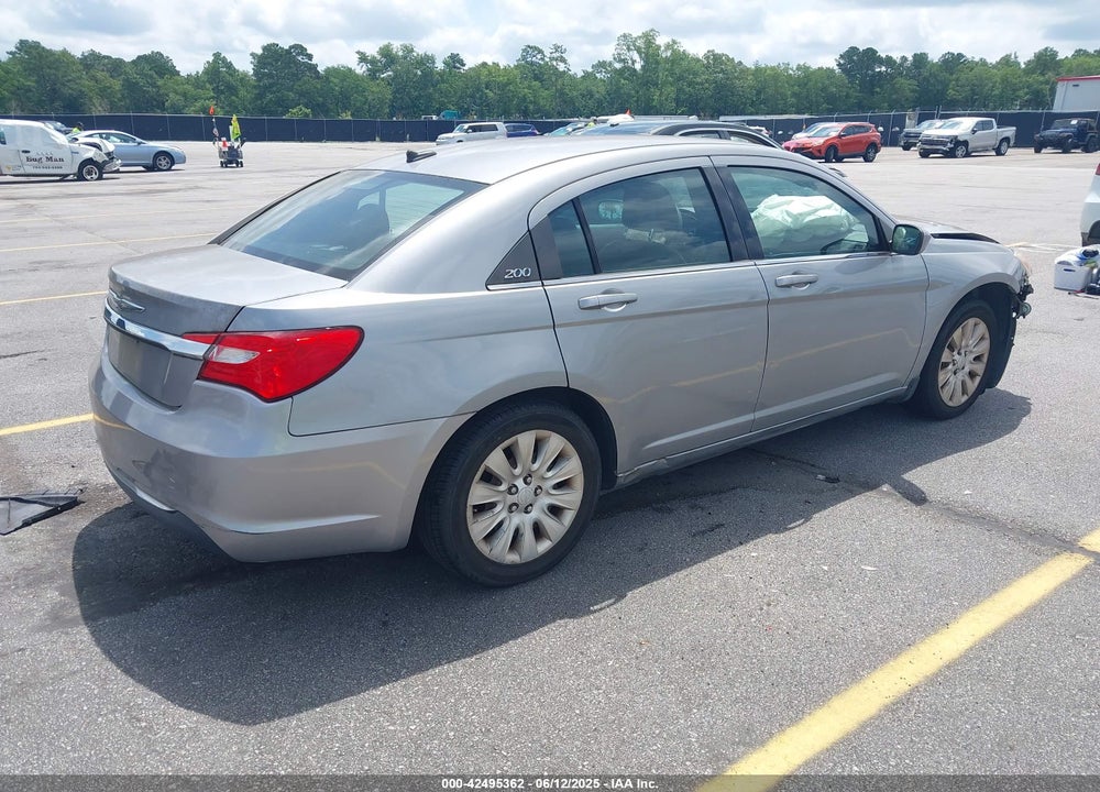 2013 CHRYSLER 200 LX VIN: 1C3CCBAB4DN646753