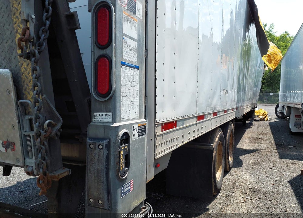 2019 UTILITY TRAILER MFG --- VIN: 1UYVS2484K6680224