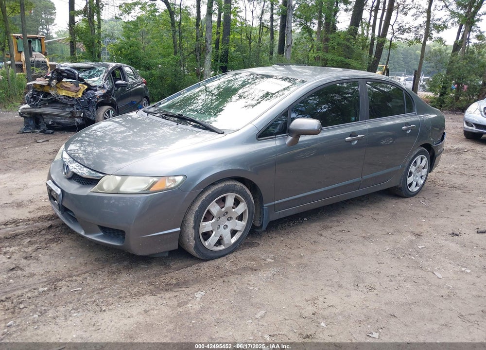 2011 HONDA CIVIC VIN: 19XFA1F51BE034572