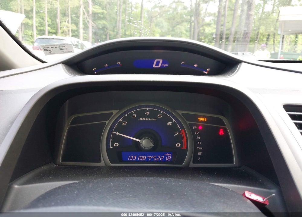 2011 HONDA CIVIC VIN: 19XFA1F51BE034572